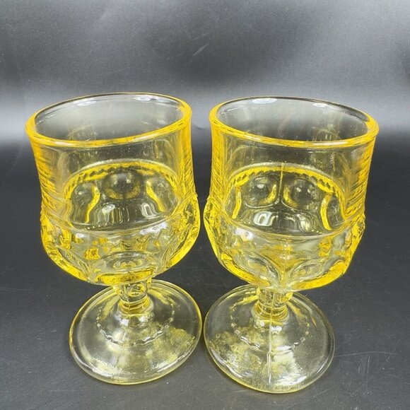 VTG Indiana Glass Kings Crown Thumbprint Yellow Goblet Small Cups Glasses Set 2 - Picture 10 of 11